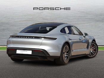 Used Porsche Taycan 2020 for sale - 78432951: Photo