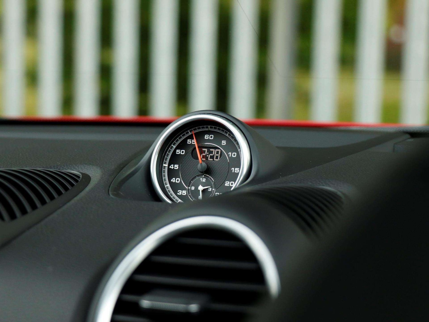 Used Porsche Cayman 2025 for sale - 76125761: Photo 14