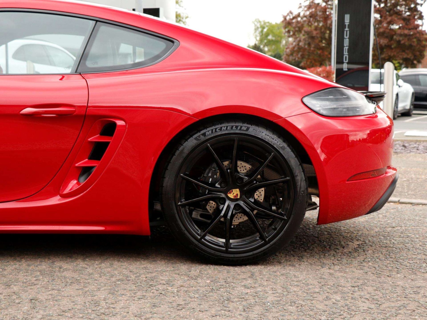 Used Porsche Cayman 2025 for sale - 76125761: Photo 33
