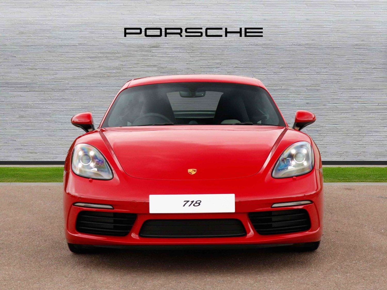 Used Porsche Cayman 2025 for sale - 76125761: Photo 8