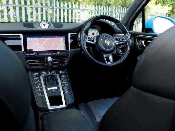 Used Porsche Macan 2021 for sale - 75555325: Photo 12