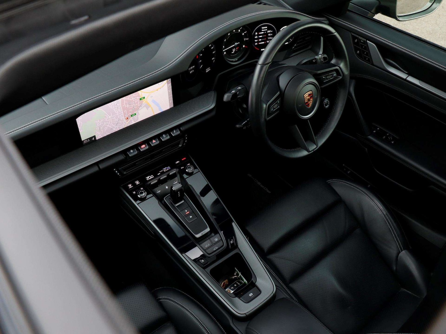 Used Porsche 911 2020 for sale - 77000149: Photo 12