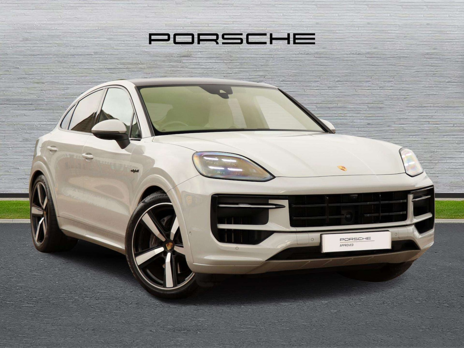 Used Porsche Cayenne 2023 for sale - 76156314: Photo 1