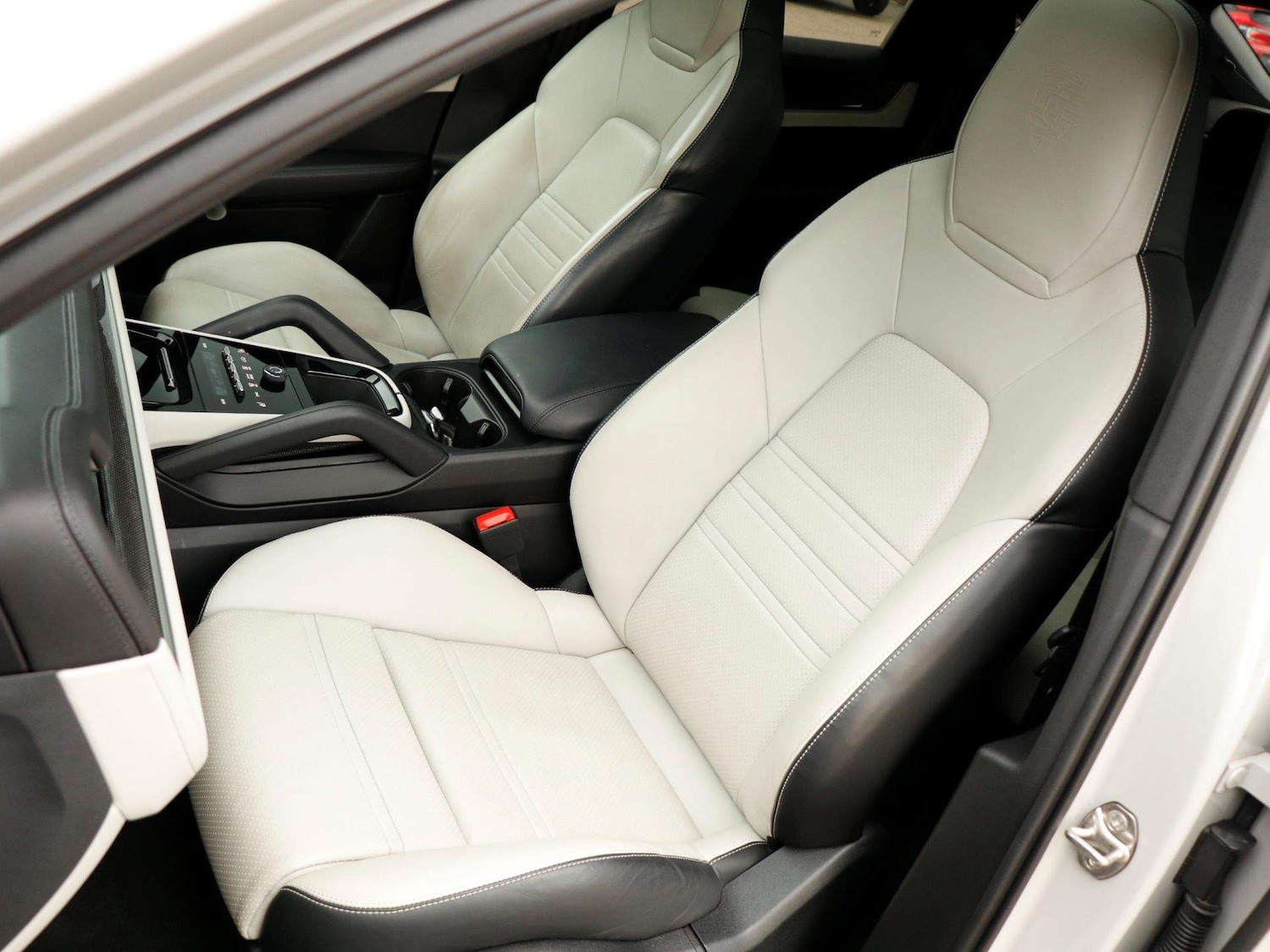 Used Porsche Cayenne 2023 for sale - 76156314: Photo 25