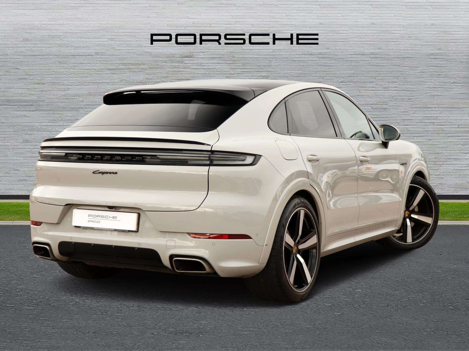 Used Porsche Cayenne 2023 for sale - 76156314: Photo 3