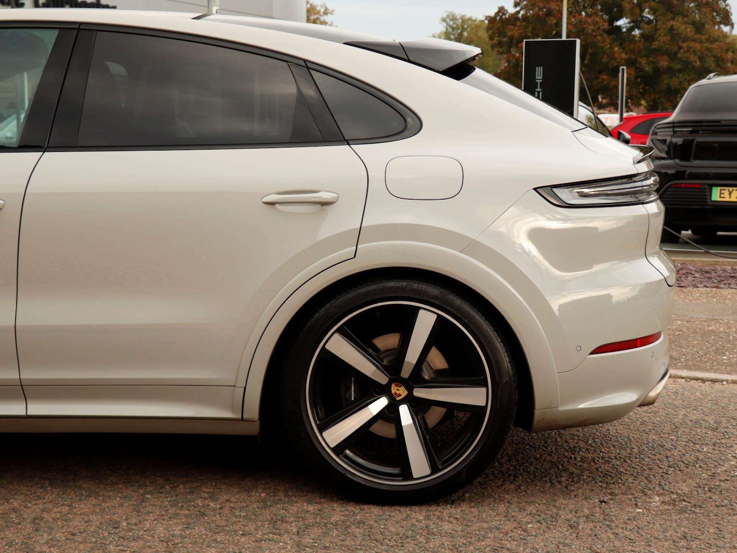 Used Porsche Cayenne 2023 for sale - 76156314: Photo 32