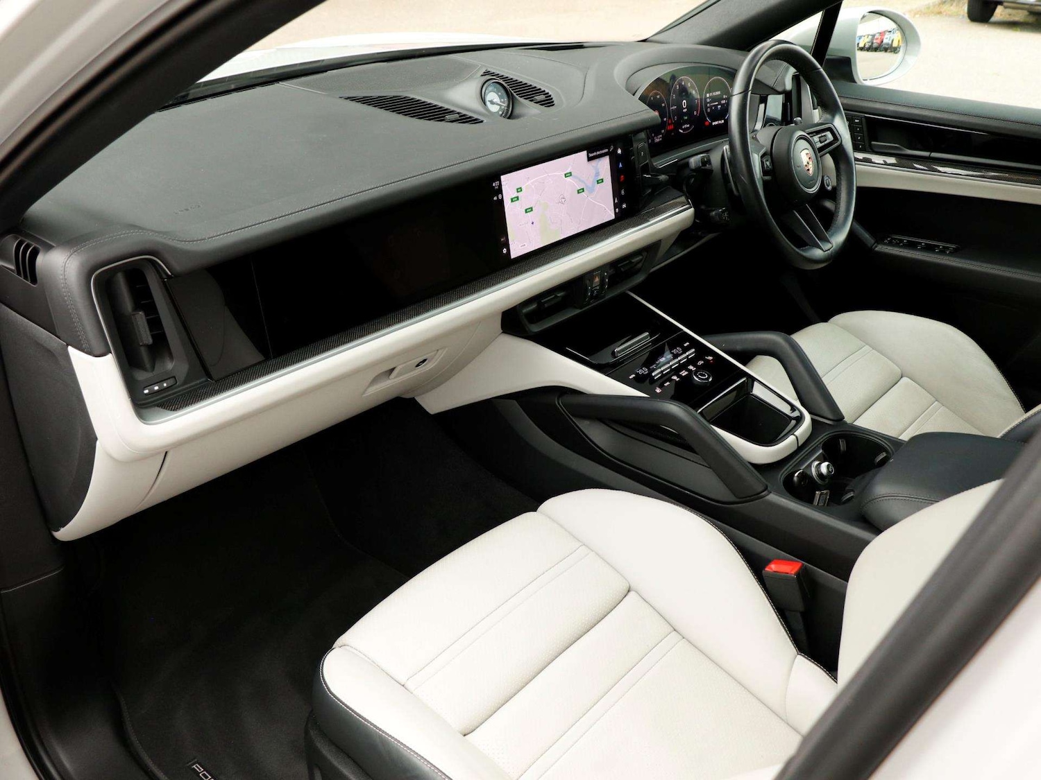 Used Porsche Cayenne 2023 for sale - 76156314: Photo 9