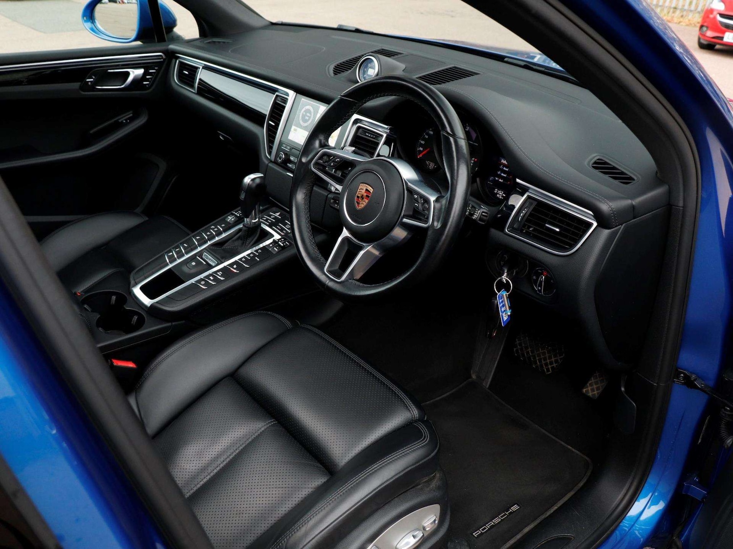 Used Porsche Macan 2018 for sale - 76488097: Photo 10