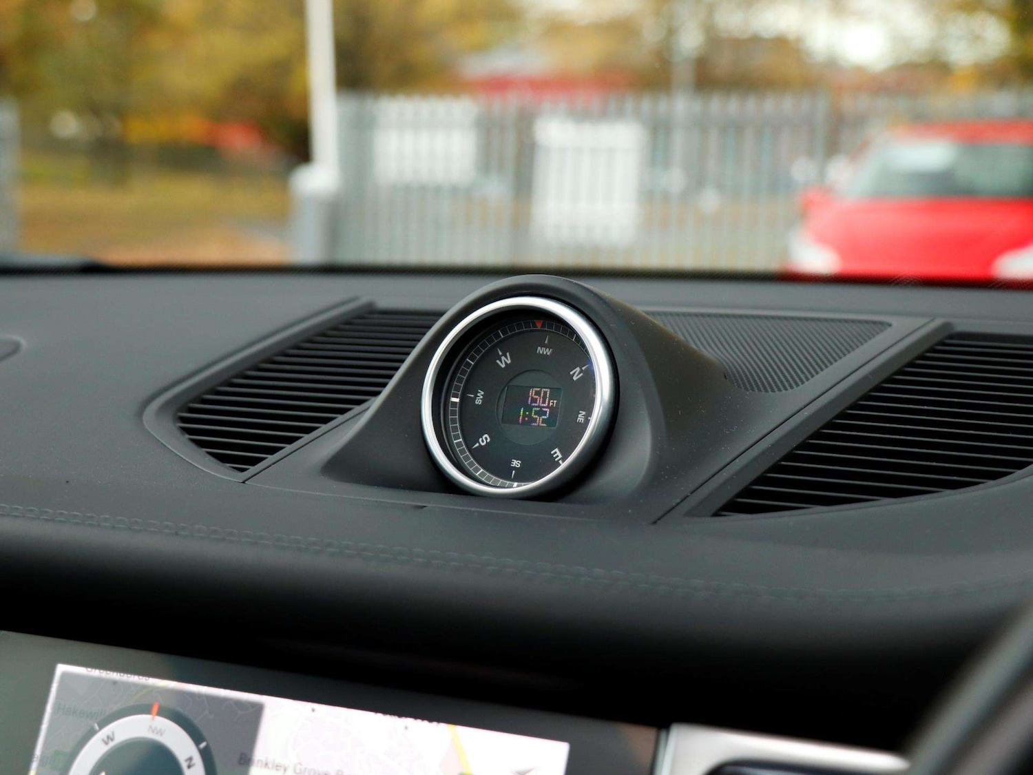 Used Porsche Macan 2018 for sale - 76488097: Photo 14