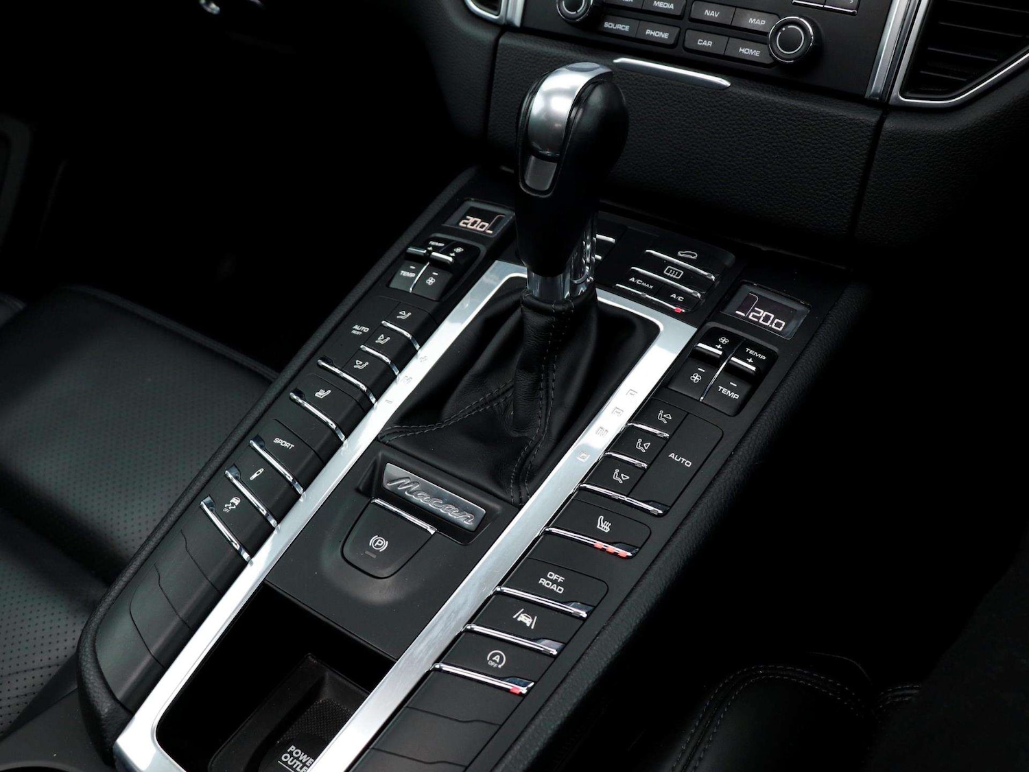 Used Porsche Macan 2018 for sale - 76488097: Photo 17