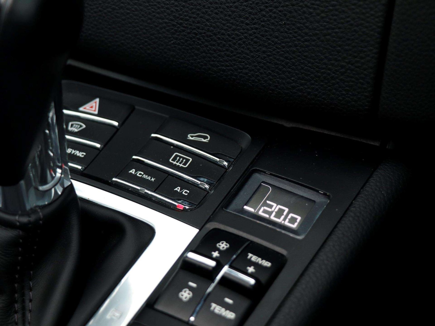 Used Porsche Macan 2018 for sale - 76488097: Photo 18