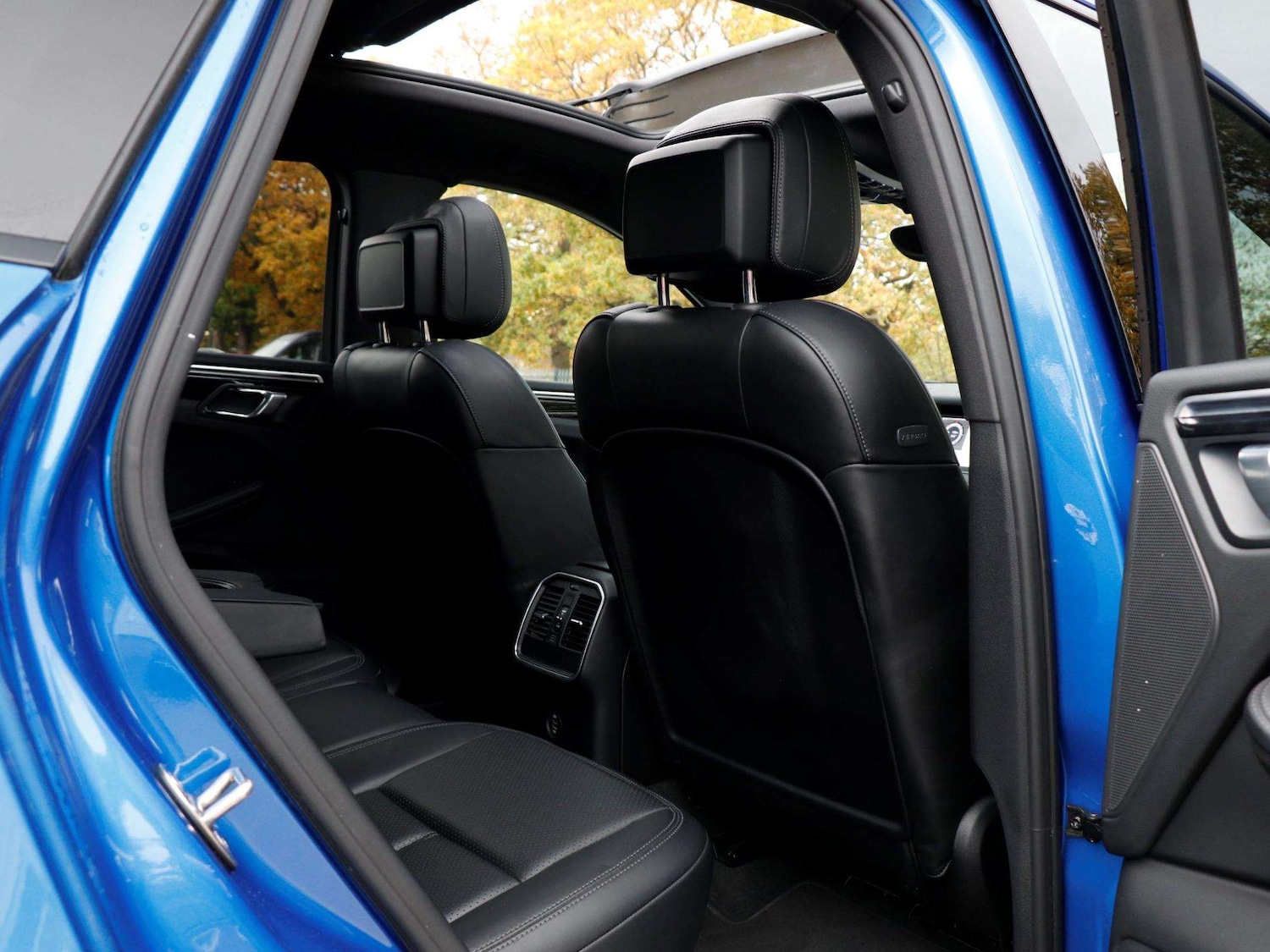 Used Porsche Macan 2018 for sale - 76488097: Photo 26