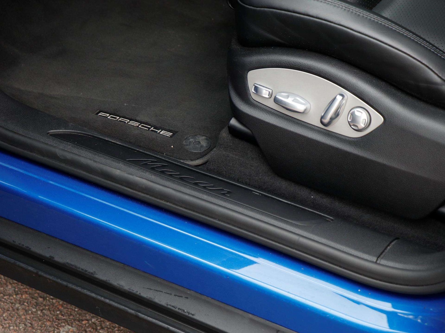 Used Porsche Macan 2018 for sale - 76488097: Photo 27