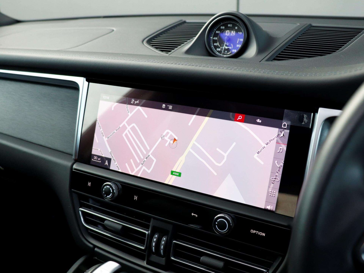 Used Porsche Macan 2023 for sale - 77772126: Photo 15