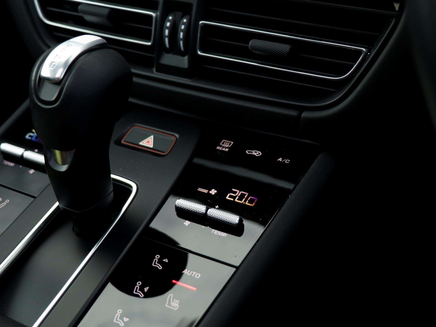 Used Porsche Macan 2023 for sale - 77772126: Photo 17