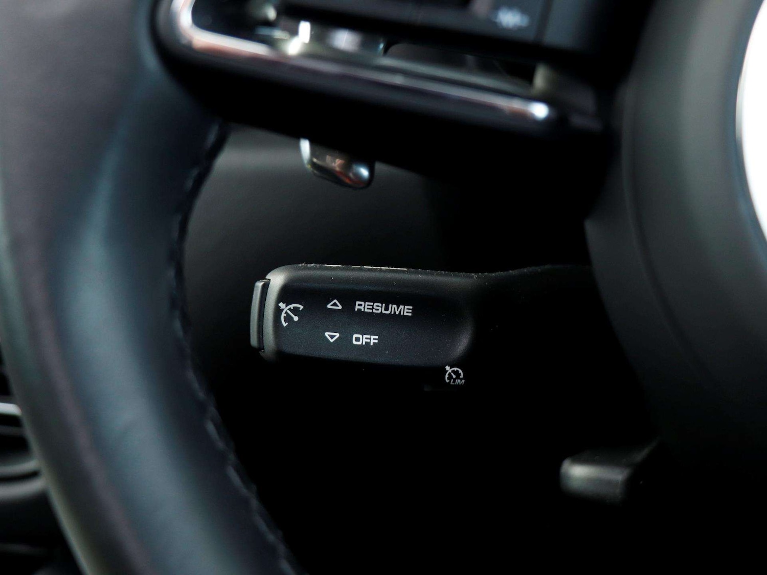 Used Porsche Macan 2023 for sale - 77772126: Photo 21