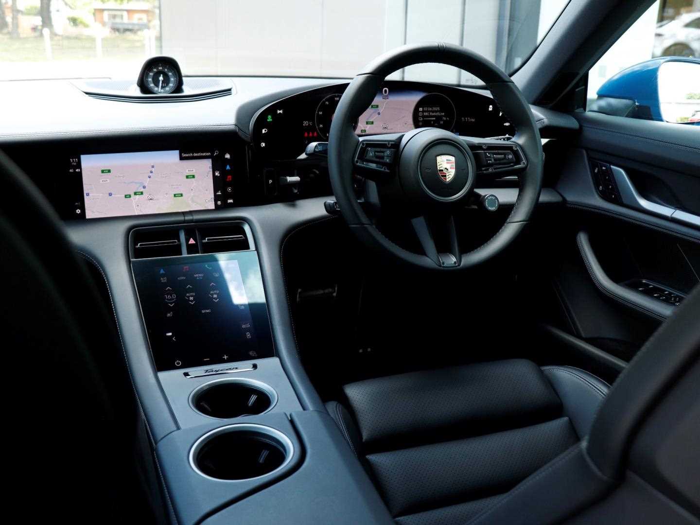 Used Porsche Taycan 2025 for sale - 77726754: Photo 12