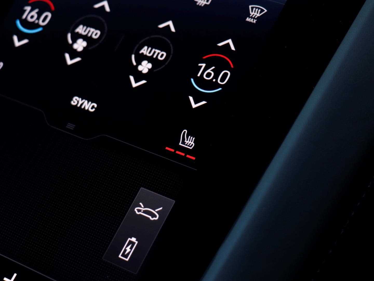 Used Porsche Taycan 2025 for sale - 77726754: Photo 19