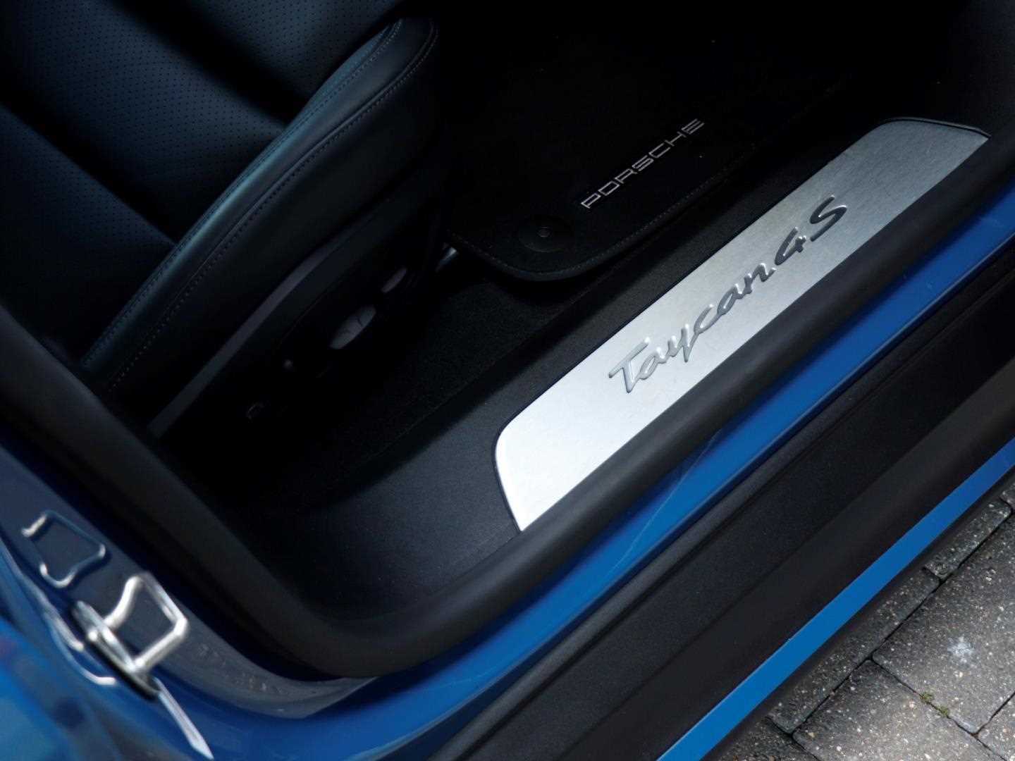 Used Porsche Taycan 2025 for sale - 77726754: Photo 25