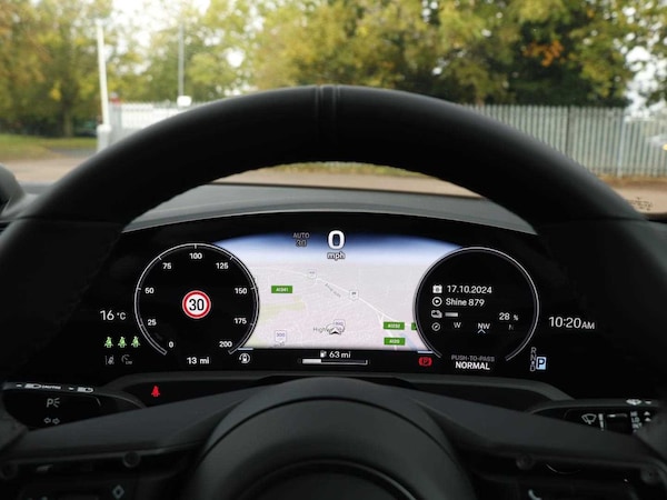 Used Porsche Taycan 2024 for sale - 73128476: Photo 13