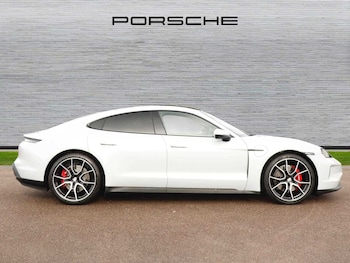Used Porsche Taycan 2024 for sale - 73128476: Photo