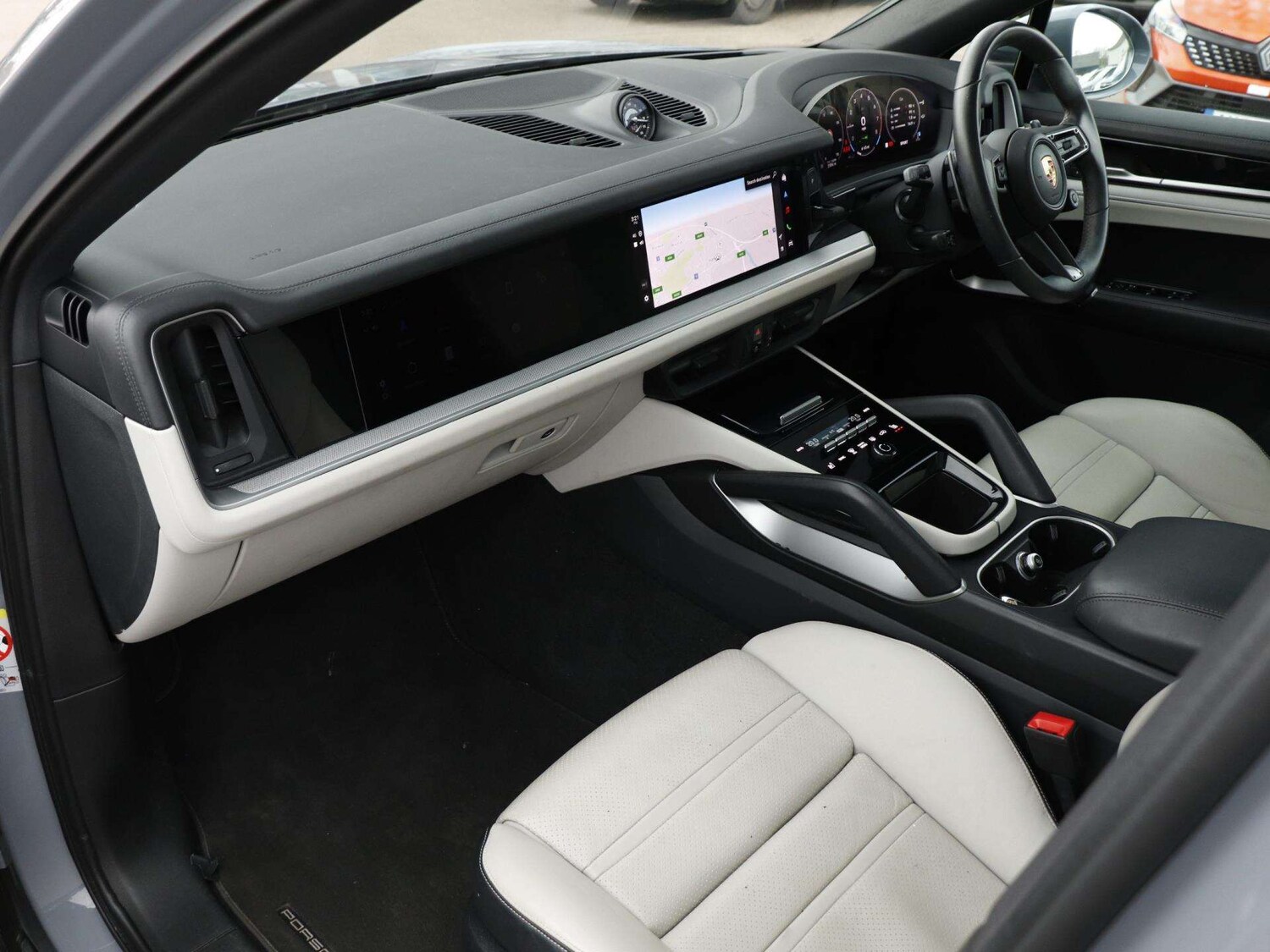 Used Porsche Cayenne 2023 for sale - 78052005: Photo 9