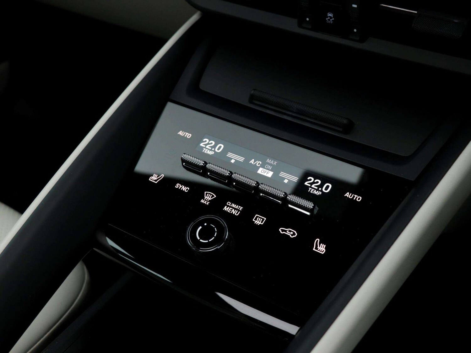 Used Porsche Macan 2024 for sale - 77726659: Photo 16