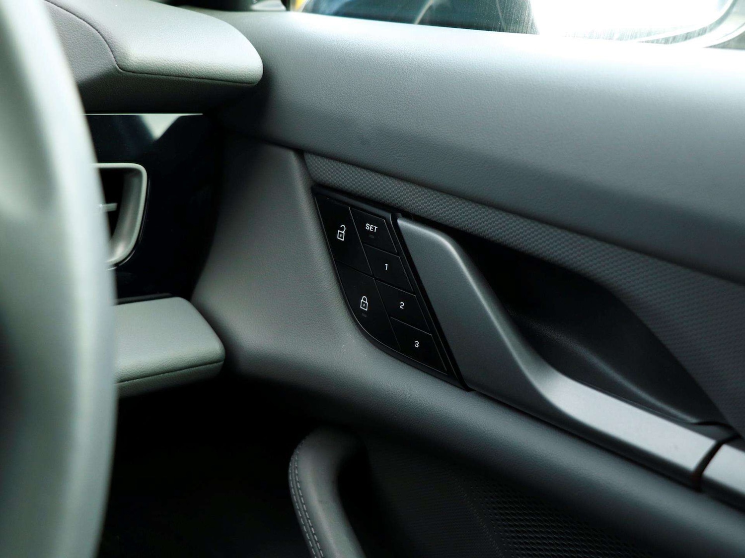 Used Porsche Taycan 2024 for sale - 77270036: Photo 21