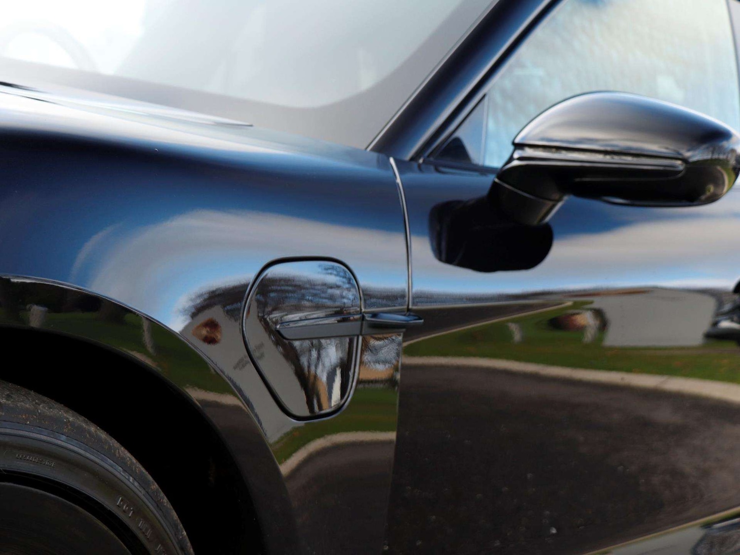 Used Porsche Taycan 2024 for sale - 77270036: Photo 30