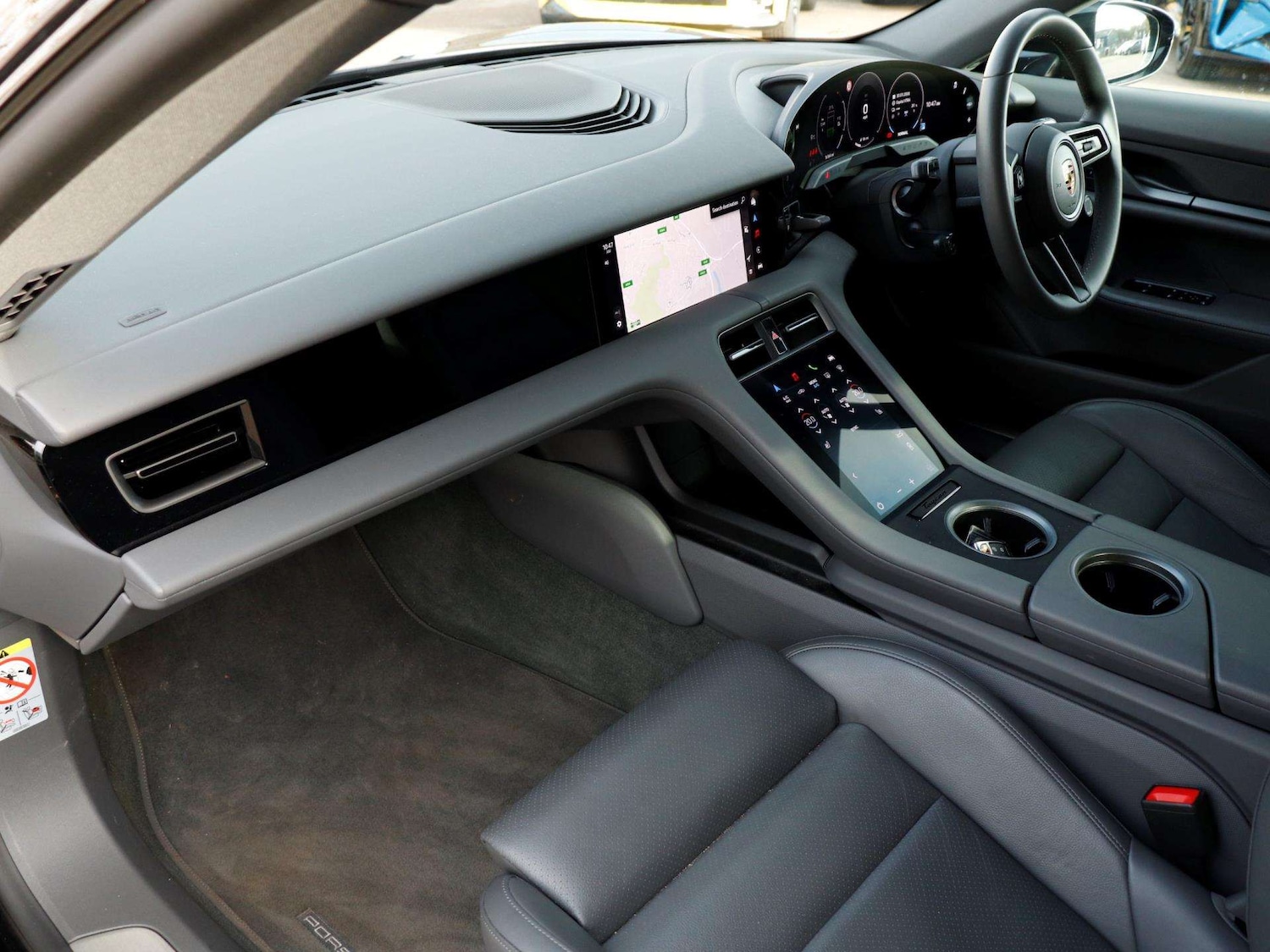 Used Porsche Taycan 2024 for sale - 77270036: Photo 9