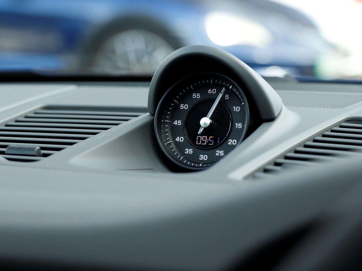 Used Porsche 911 2020 for sale - 78209279: Photo 13