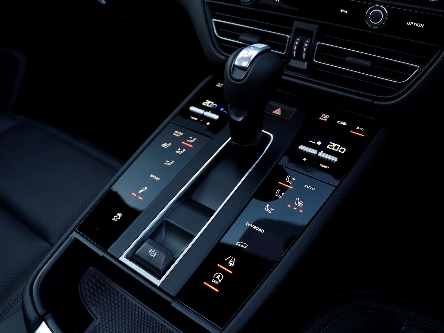 Used Porsche Macan 2025 for sale - 76889728: Photo 17