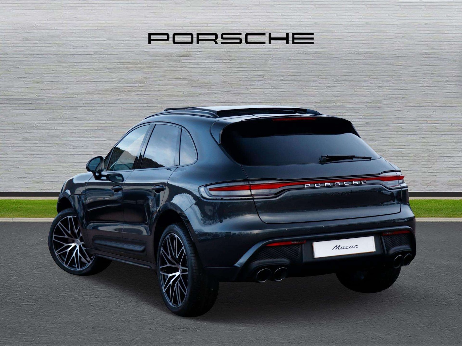 Used Porsche Macan 2025 for sale - 76889728: Photo 5