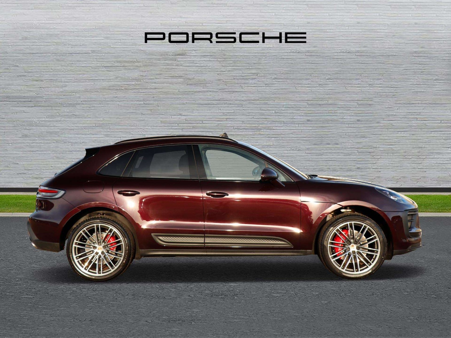 Used Porsche Macan 2026 for sale - 78209322: Photo 2