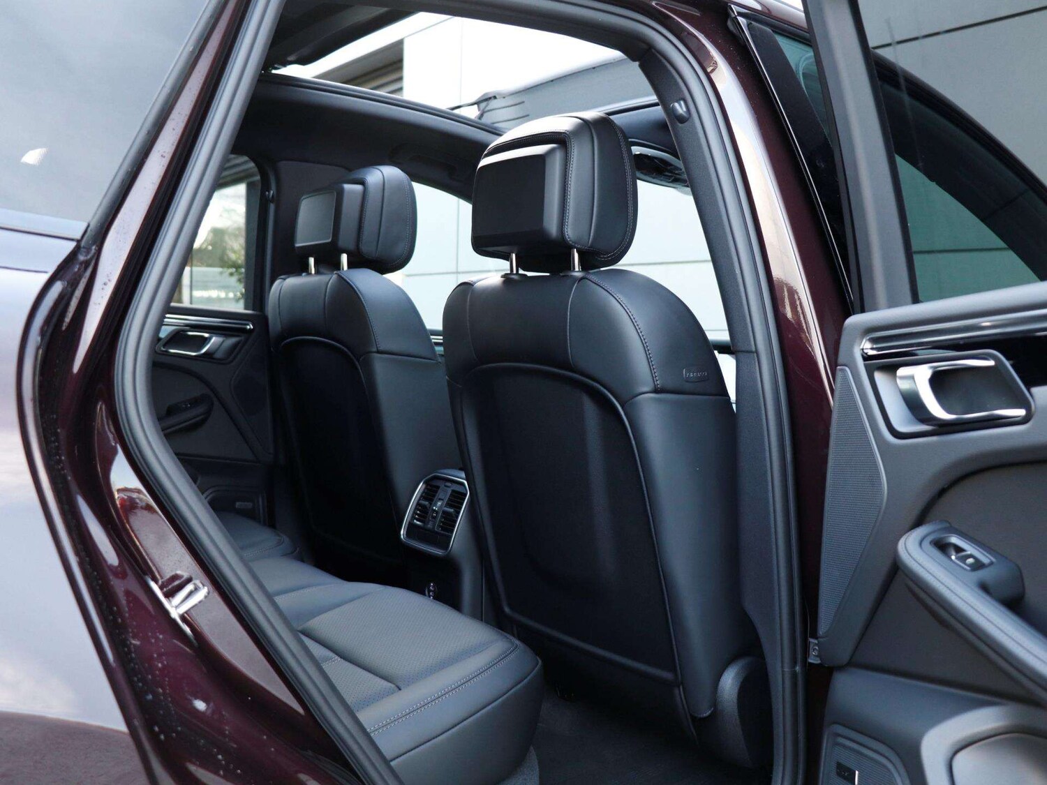 Used Porsche Macan 2026 for sale - 78209322: Photo 28