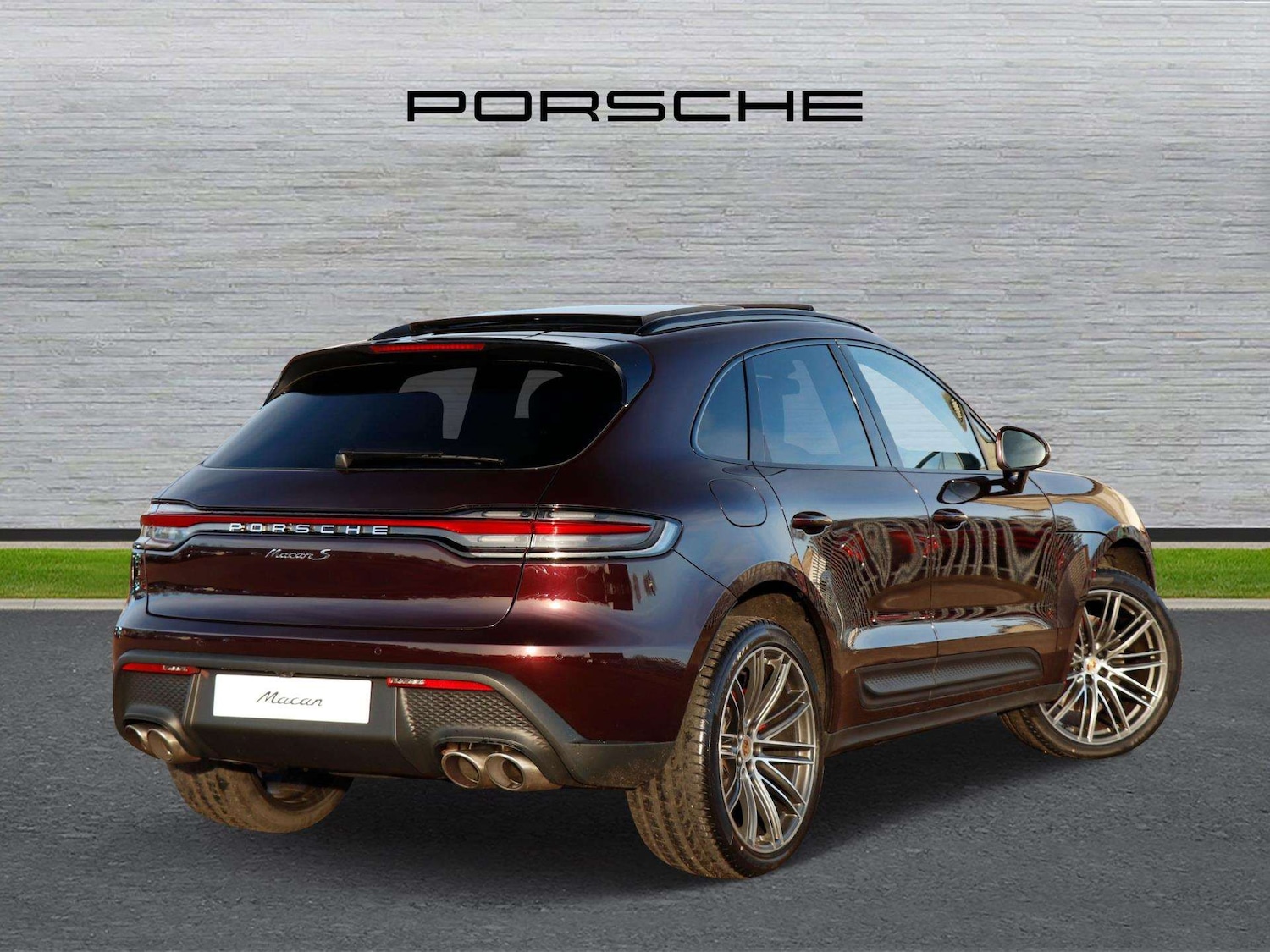 Used Porsche Macan 2026 for sale - 78209322: Photo 3