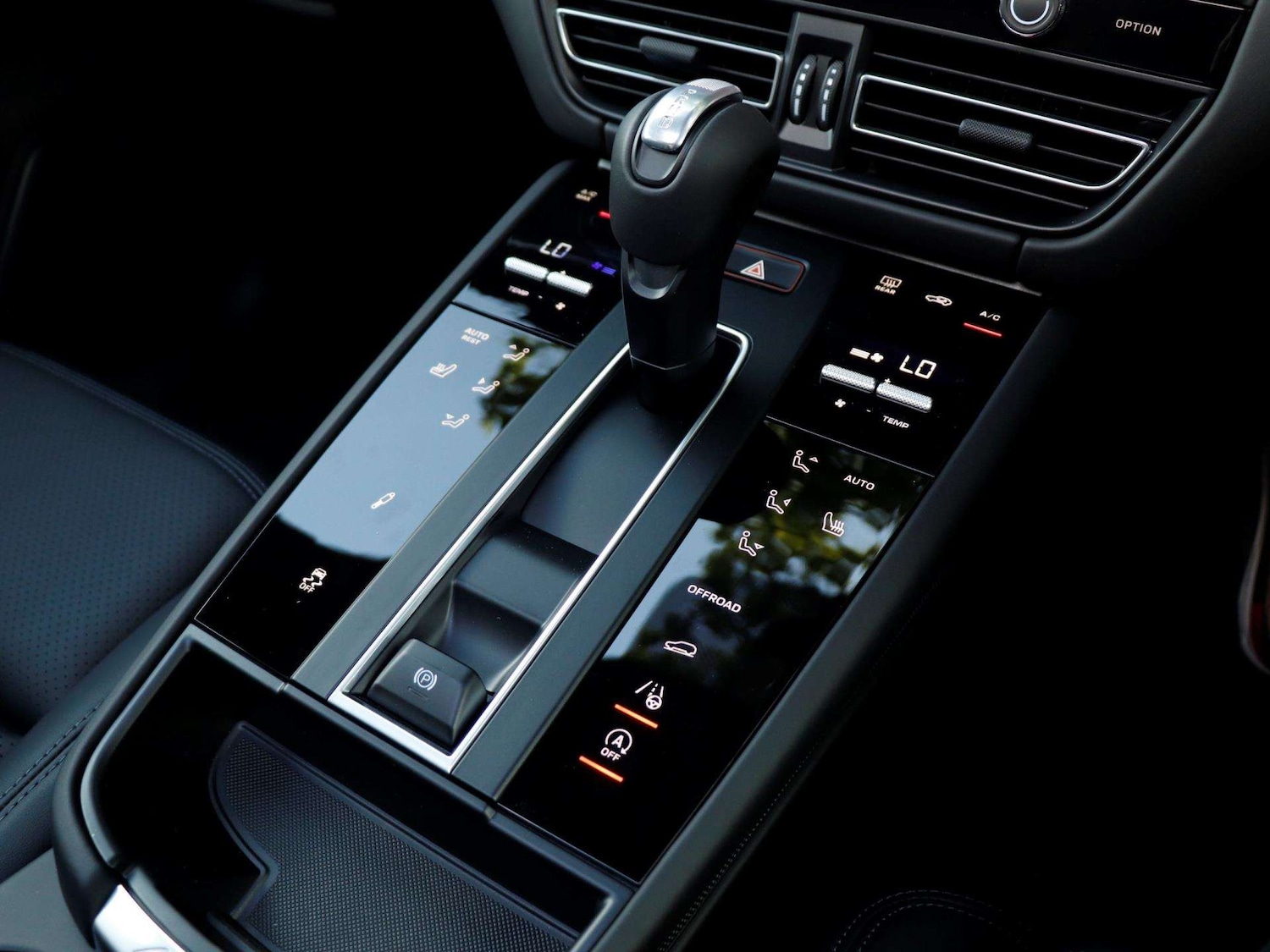 Used Porsche Macan 2025 for sale - 76125789: Photo 19