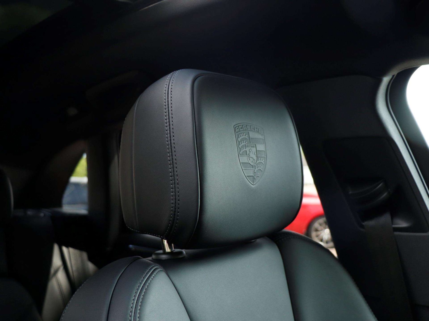 Used Porsche Macan 2025 for sale - 76125789: Photo 25
