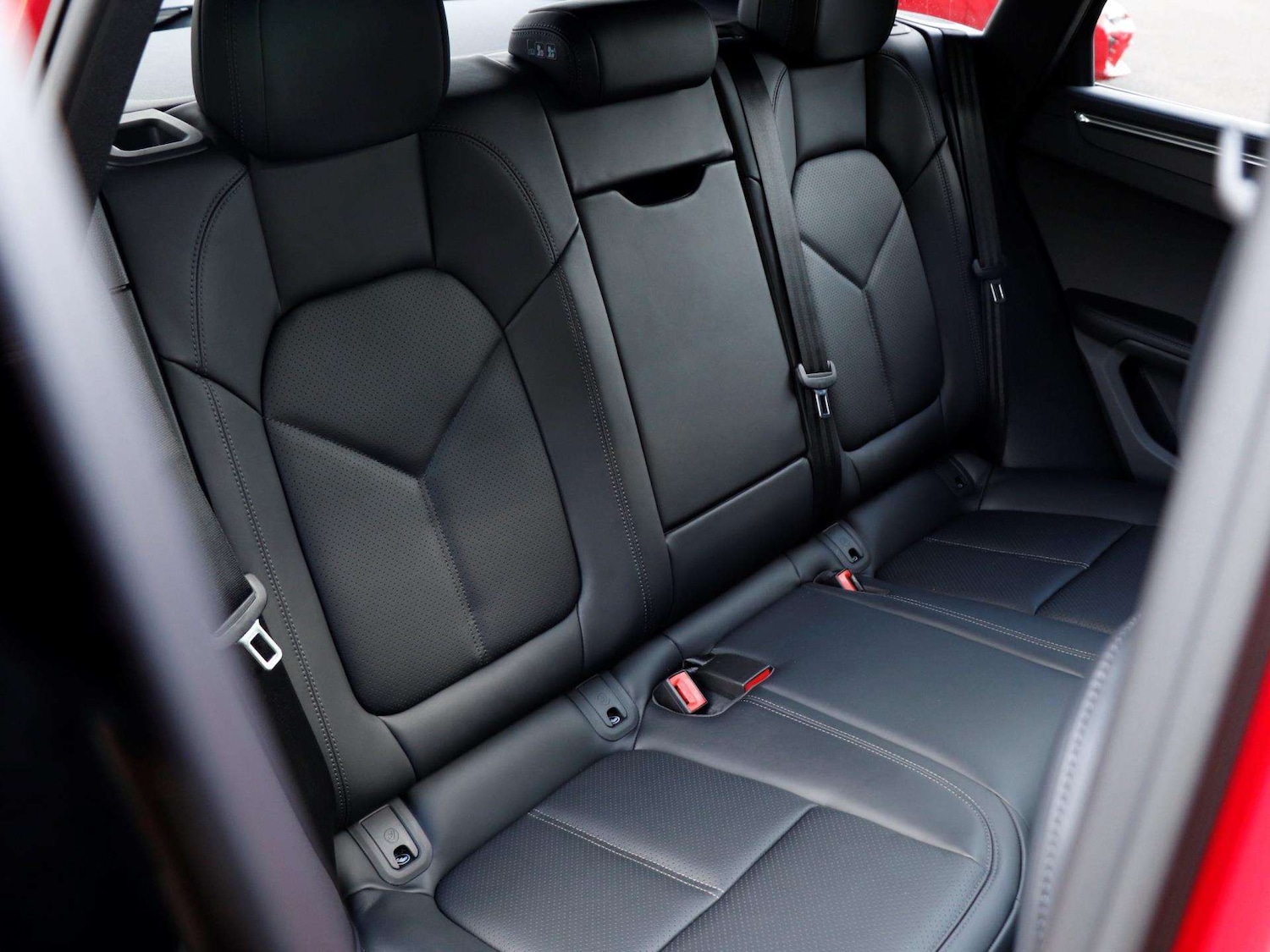Used Porsche Macan 2025 for sale - 76125789: Photo 28