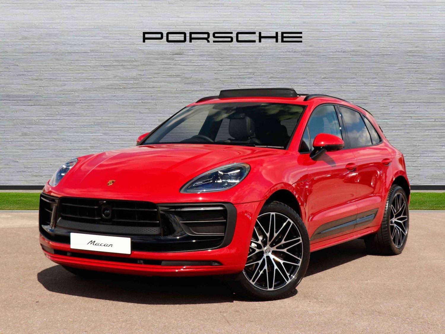 Used Porsche Macan 2025 for sale - 76125789: Photo 7