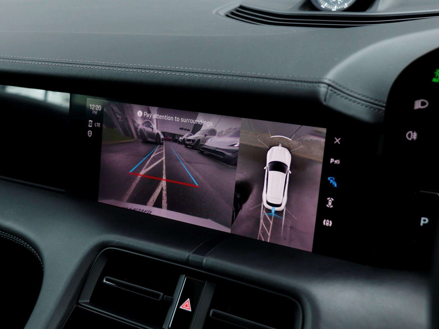 Used Porsche Taycan 2022 for sale - 77540675: Photo 16