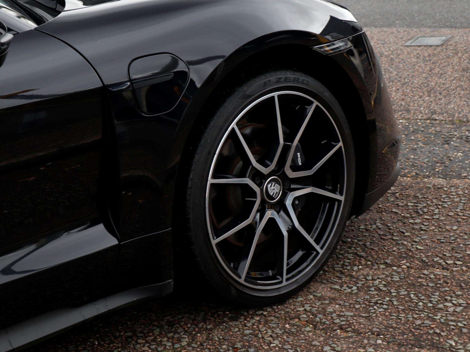 Used Porsche Taycan 2022 for sale - 77540675: Photo 27