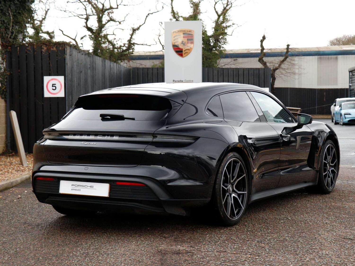 Used Porsche Taycan 2022 for sale - 77540675: Photo 34