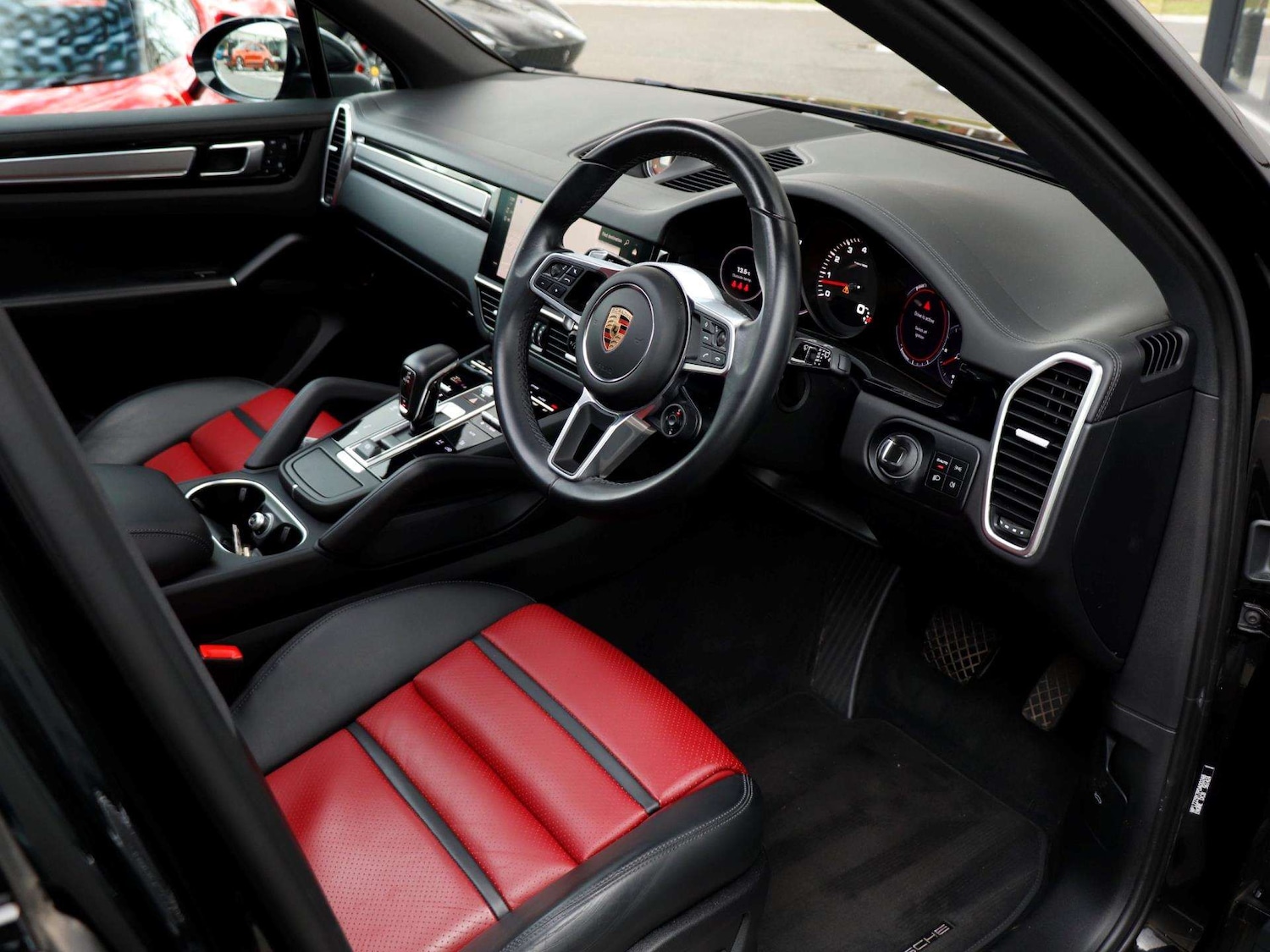 Used Porsche Cayenne 2023 for sale - 76411287: Photo 10