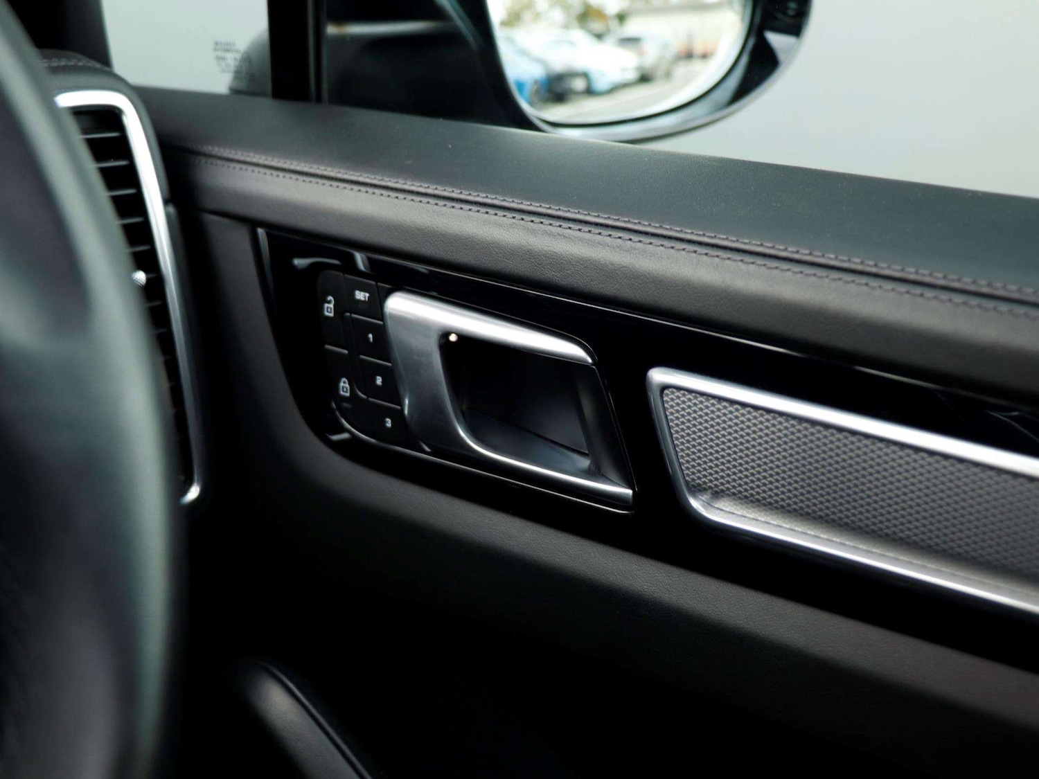 Used Porsche Cayenne 2023 for sale - 76411287: Photo 22