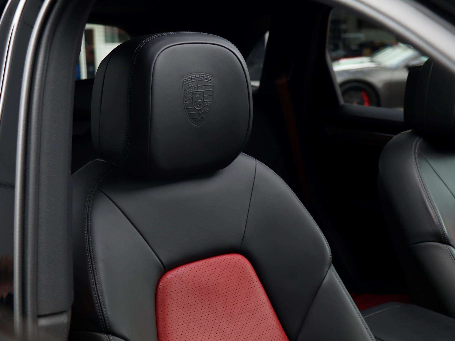 Used Porsche Cayenne 2023 for sale - 76411287: Photo 24