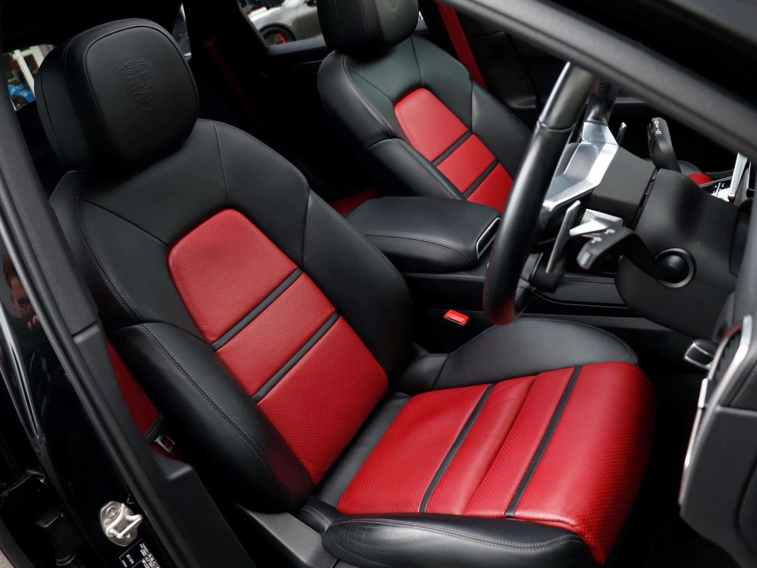 Used Porsche Cayenne 2023 for sale - 76411287: Photo 25