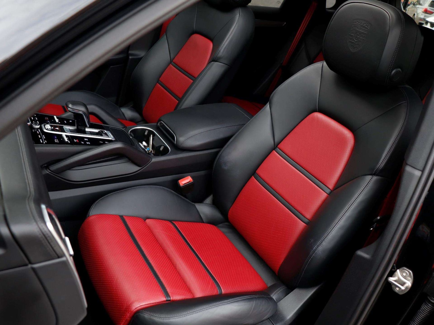 Used Porsche Cayenne 2023 for sale - 76411287: Photo 26