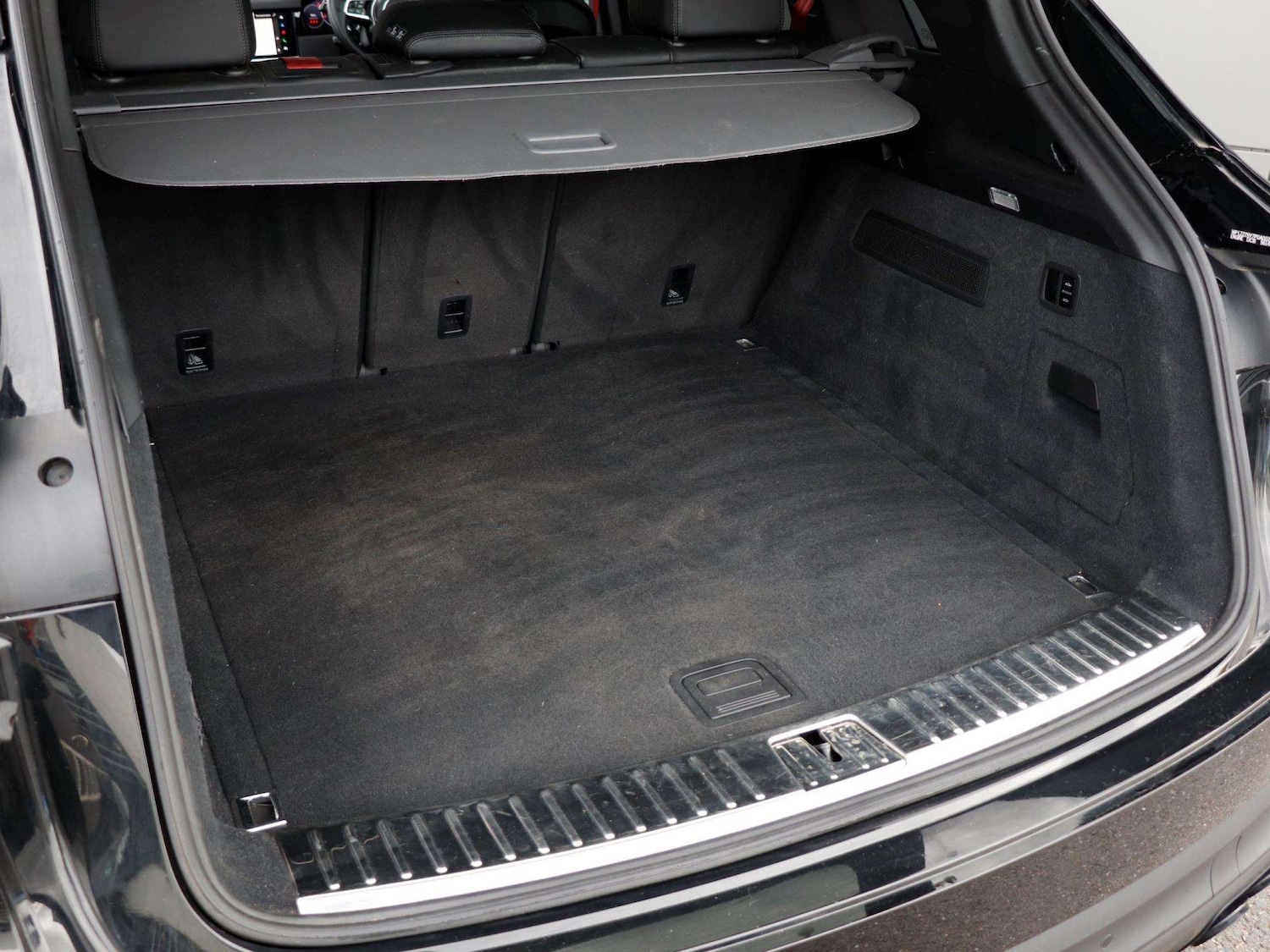 Used Porsche Cayenne 2023 for sale - 76411287: Photo 30