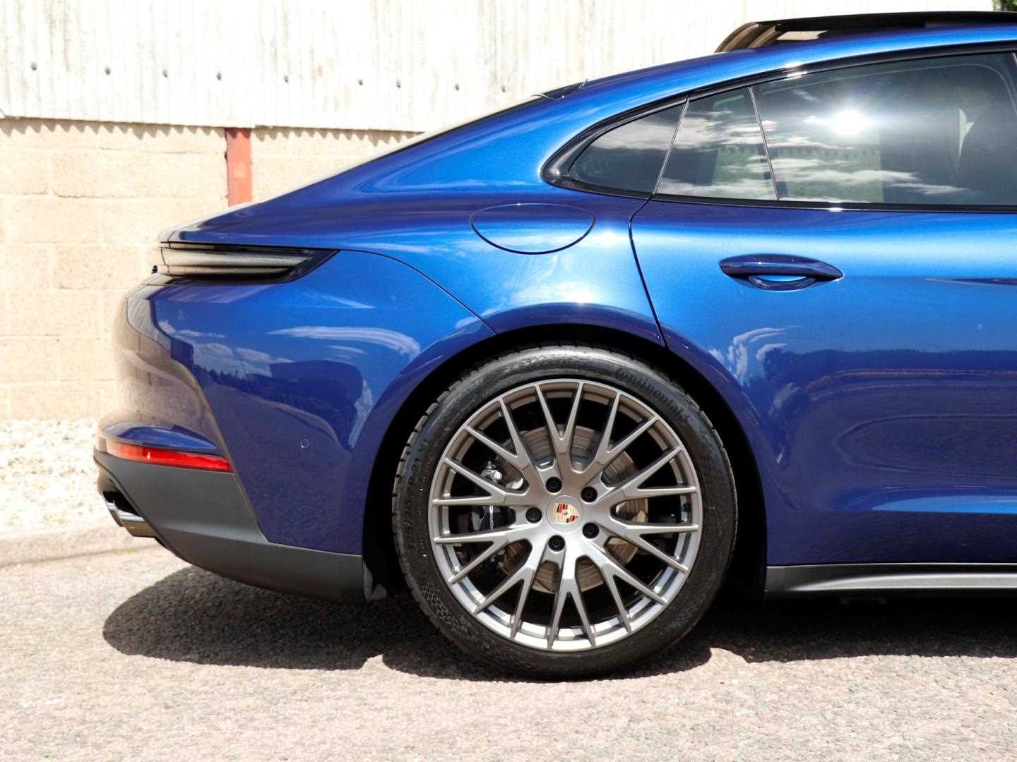 Vehicle 33